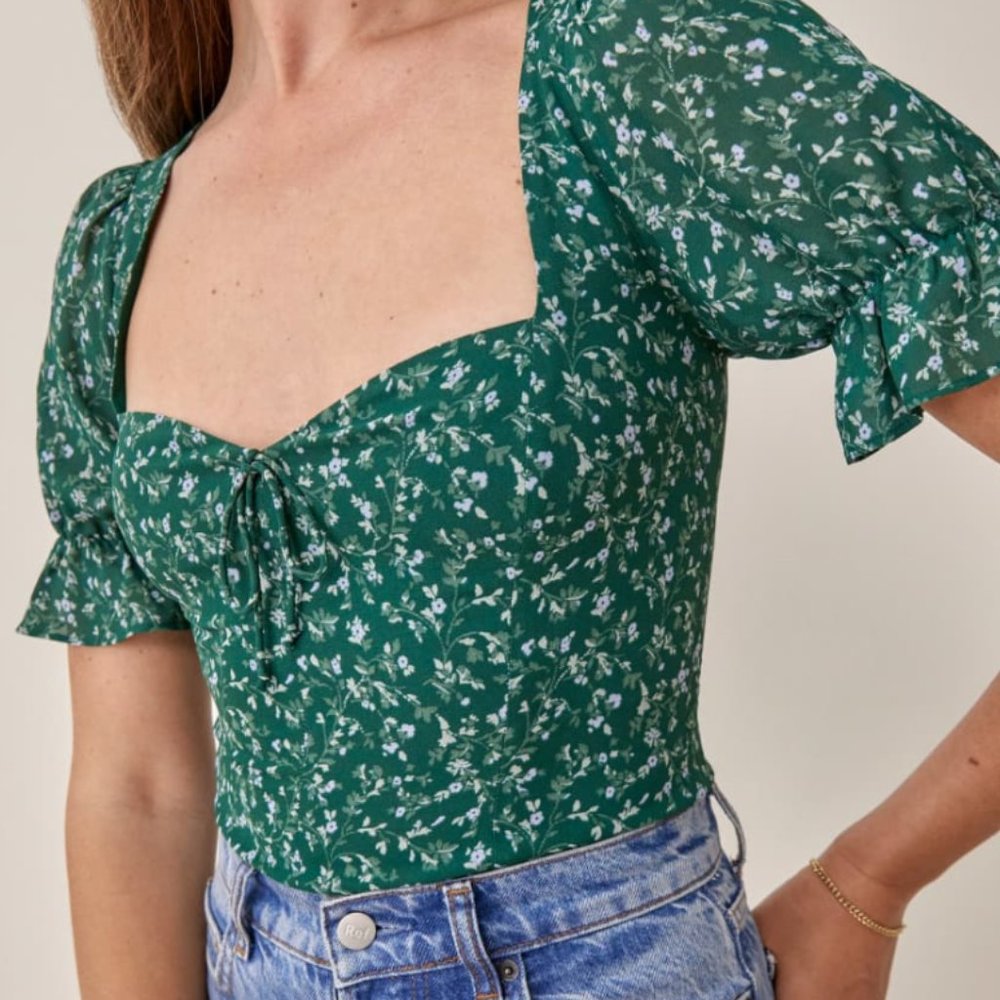 Short sleeve Green Reformation Blouse Size 2